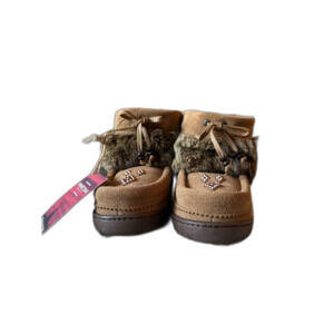 MUK LUKS Winter Boots Cozy Faux Fur |  Water Resistant Women's Size 8- NWT